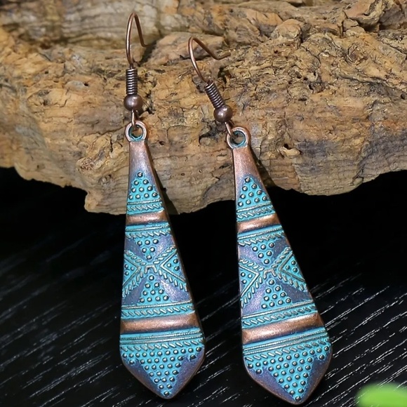 7 Pairs Turquoise Boho Rustic Geometric Earrings - Picture 4 of 9